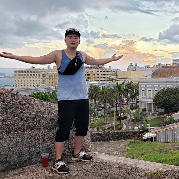 Meet your Posher, Ray - Picture 3 of 4